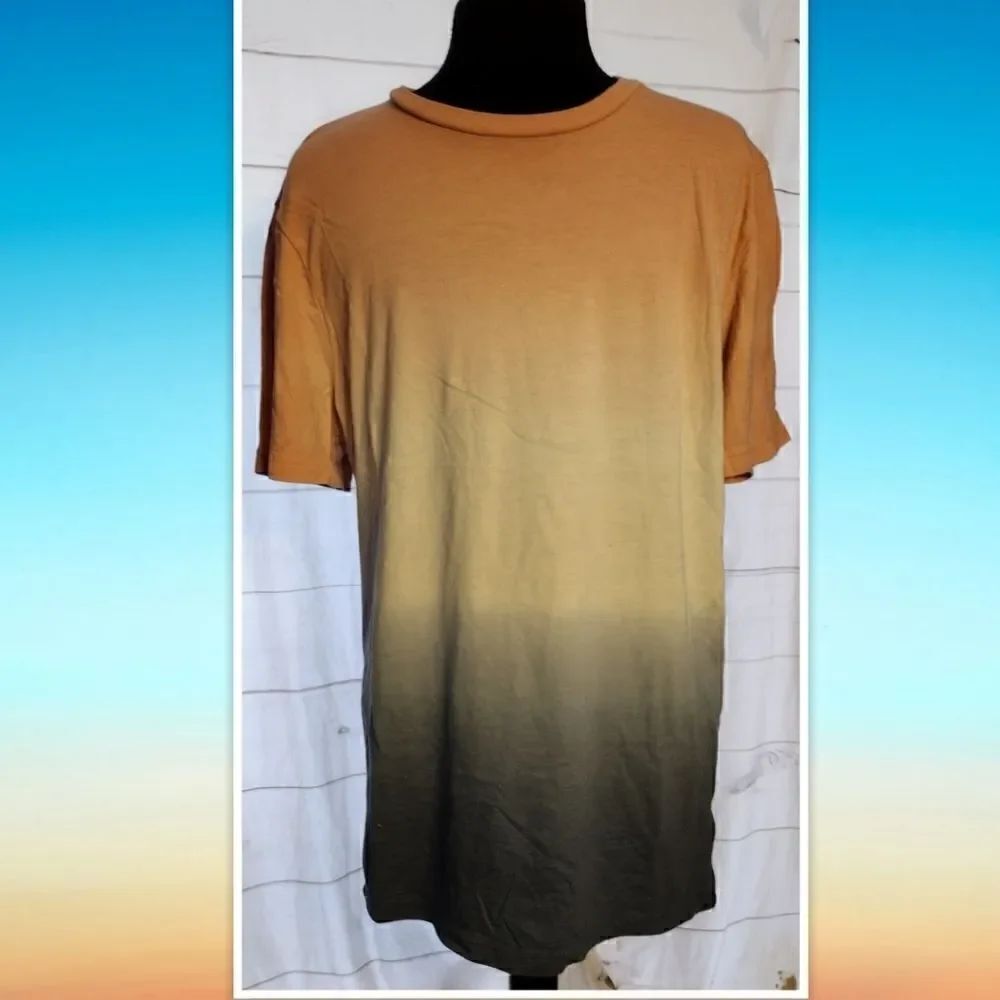 Urban Pipeline Ombre T-Shirt - Size L